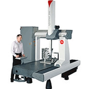 高精度活动桥式测量机图片